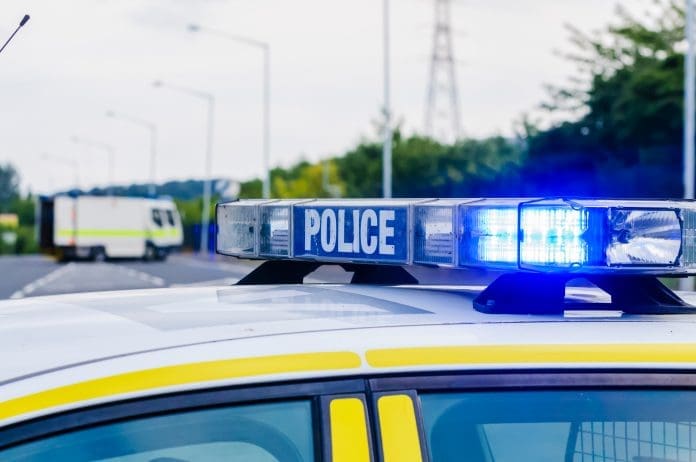 Police,Close,A,Road,Due,To,A,Bomb,Alert.,Army